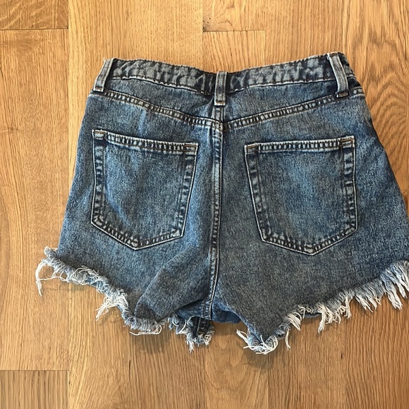 Wild fable high rise short - Picture 3 of 3